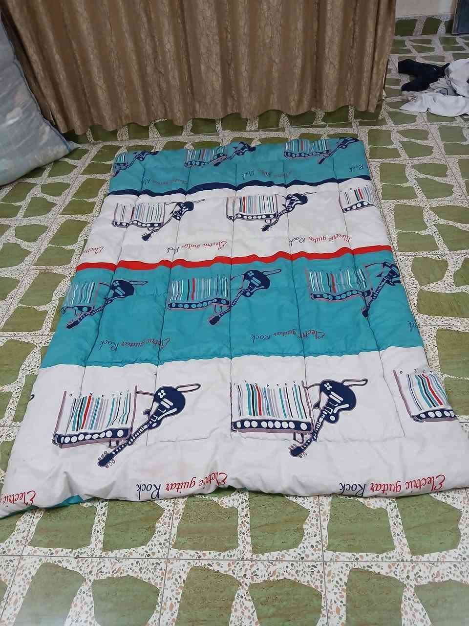 مفرش تخم ب 20
لحاف وردي نفرين ب 10
لحف ام نفر عله 5


**إذا كنت صاحب هذا الإعلان وتريد حذفه لأي سبب، رجاءا أرسل رسالة إلى الدعم الفني**