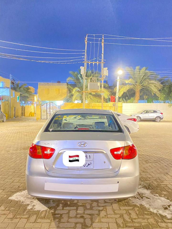 السلام عليكم ادوات ادوات -النترا مديل 10 رقم اربيل سنويه تنتهي بعد خمس اشهر مكينه 1600 دكشن عالي 
سياره كارتون كص جنطه حداديه تبريد كير مكينه كله 100/100 السعر 42 مجال قليل بخدمة الشراي البصره القبله —اتصال وتساب ***********
