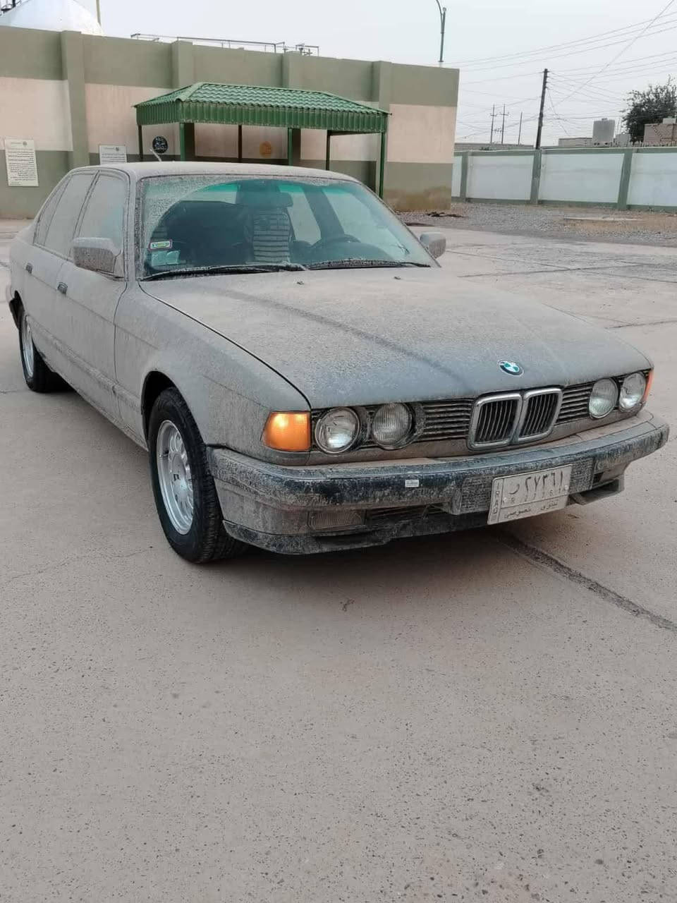 بي ام 730
رقم نينوى 
كير محرك شرط 
كير قبل شهرين شديتو جديد حاويه 
تدفئه تبريد 
كشانه جلد 
هيترات كشانه 
فتحه صقف 
دبل ايرباك 
دبل جكمجه 
حساسات خلفي 
قفل مركزي حتى باب البنزين 
صندوق شفط 
صدر تواير كله جديد 
لايت زنون 
سياره جاهزه وجديده 
السعر 68
والشراي يتصل ***********
