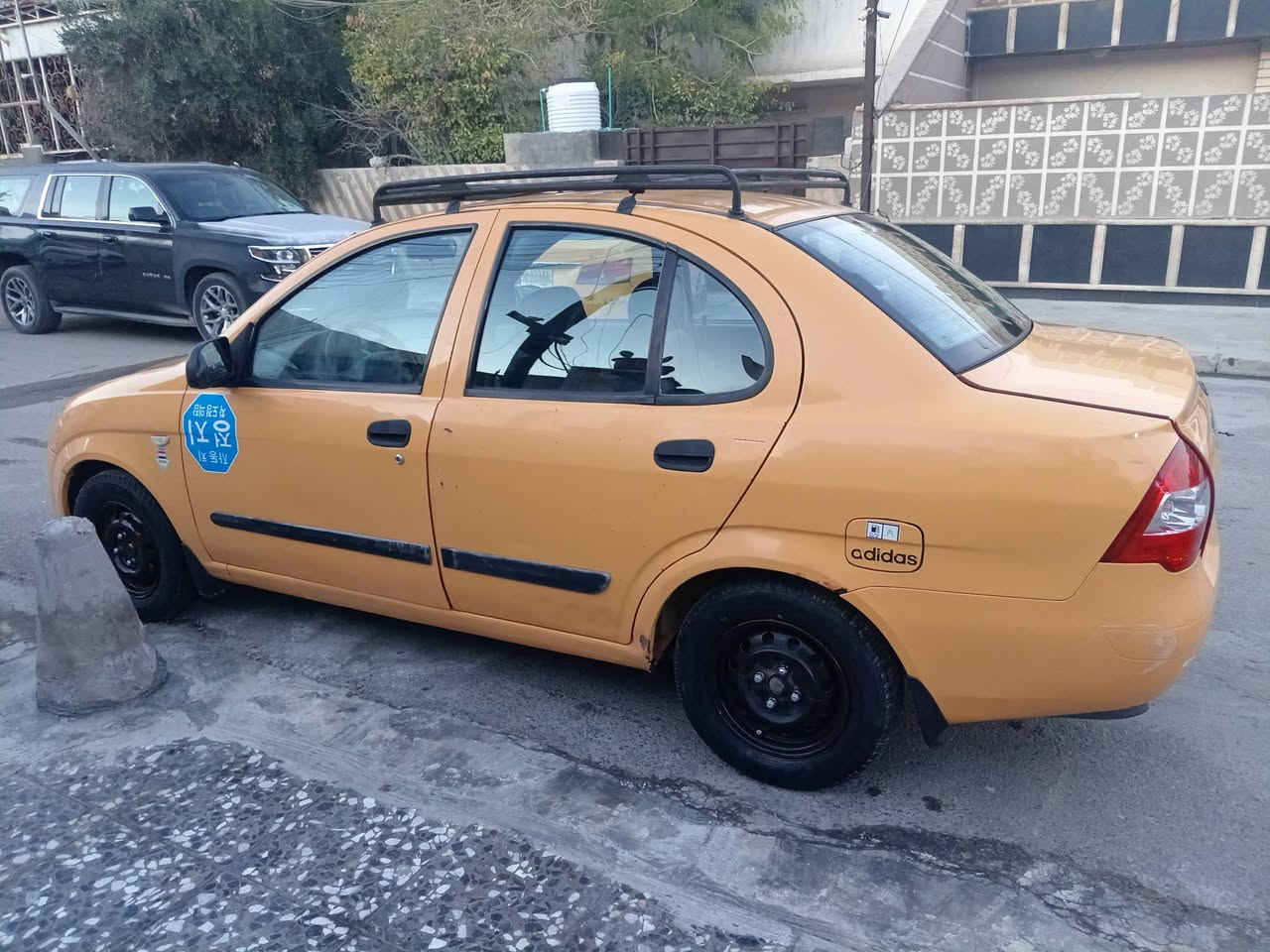 سلام عليكم طيبه 2016 بيها نقص بس غاز تبريد ***********
