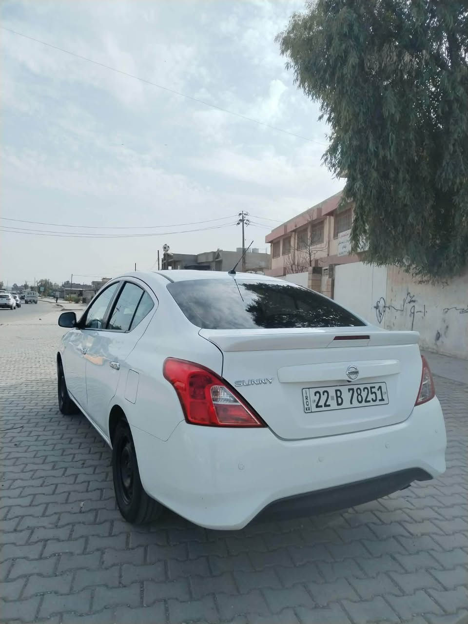 نيسان صني موديل 2020 سياره حيل حيل جديد بمعنا كليمة سيارة كلين بدون صبوخ بدون بارد بدون كل شي  تايرات جديد صدر جديد رقم اربيل رقم سنويه جديد لحد 2027  شرط تحويل كيرو محرك بشرط مامفتوح بدون عيب  سياره بنزين غاز سعر 113$ بي المجال 
مكان كركوك 
رقم موبايل 
***********
*********** كركوك, العراق
