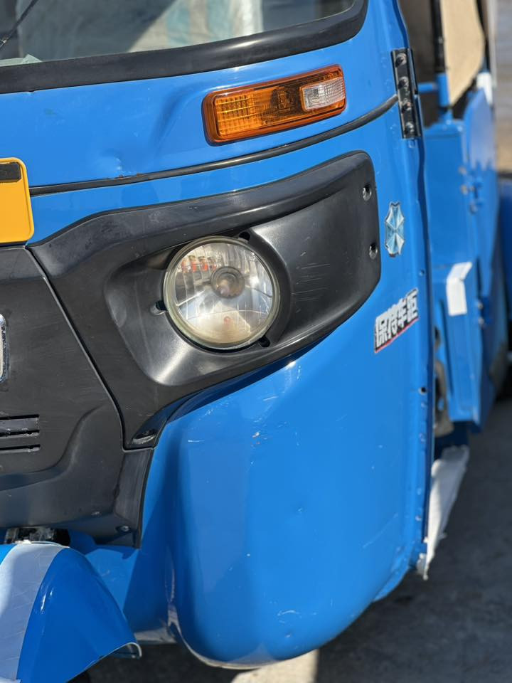 سلام عليكم تكتك لبيع موديل 22شهر 9مرقم سنويه بسمي مكان ناصريه قضاء لنصر هاذه رقمي *********** خاص مغلق
