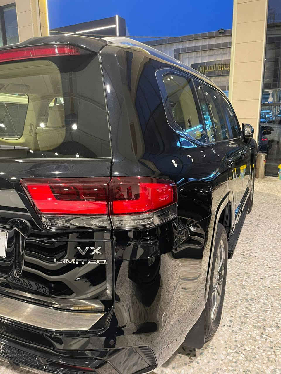 🚘 تويوتا لانكروز بريم UX 2024 لمتد – للبيع
ماشيه: 12,000 كم
كشنات: تدفئة وتبريد أمامي وخلفي
كاميرا محيطية + رادار أمامي
كشن السائق ذاكرة ومموري
شاحن وايرليس أمامي وخلفي
الصندوق الخلفي فلاش
الكشن الخلفي كهرباء
السيارة مكفولة بالكفالة العامة – بغداد
💰 السعر المطلوب: 78,000 دولار
📞 للاتصال: ***********
