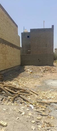 100متر لبيع نزال 16واجه 6وربع مجمع ارض النخيل خلف محطه وقود  الارزاق ر...