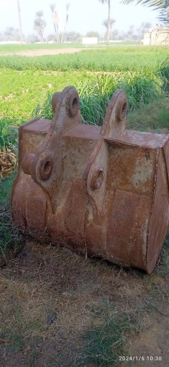 باكت نشوي يركب على حفار 120 او 130 بنز 65

ت/ 01144132039


**إذا كنت صاحب هذا الإعلان وتريد حذفه لأي سبب، رجاءا أرسل رسالة إلى الدعم الفني**