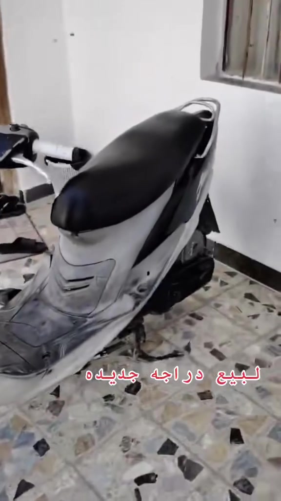 ماكس لبيع دراجه حاويه ومرتبه مال جناي  اليريده بي خير ويدالل هاذه رقمي ويخابرني ***********
