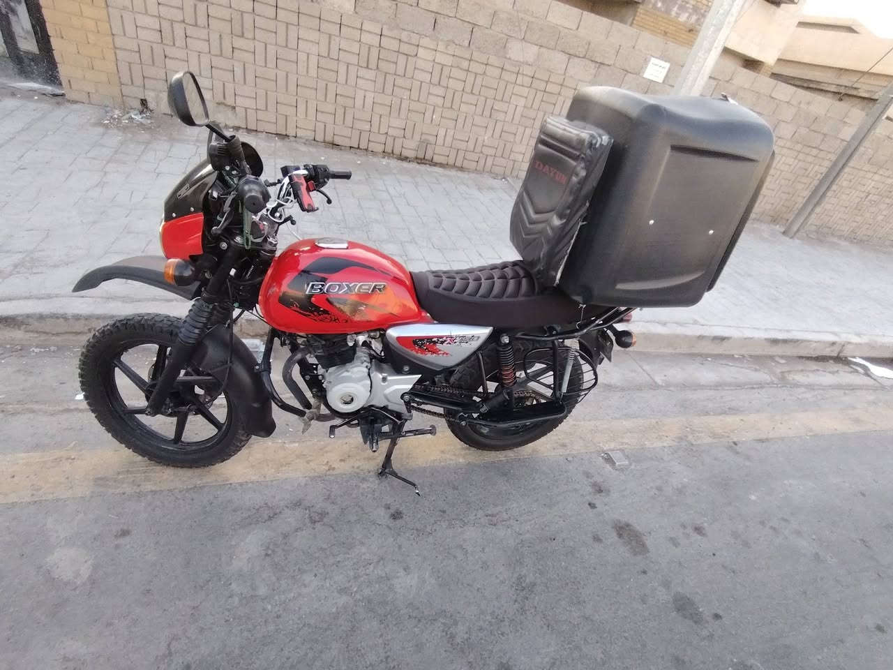 سلام عليكم شباب بوكسر مديل؛ 2023
درجه مجفته تجفيت وكاله وتجفيت ابي صامان 6شهر
دشالي مامي خالفي مكينه ماشاءالله عليه تخبل سرعه ودفع
تخم تاير امامي وخالفي نوع تاير باكستاني اصلي ماصالي شهر من بدلتهن
درجه خير من الله الي مكانيته قليله هاي تفيدك سعره ررح يكون 1900 وبيه مجال مال تحويل رقم سوينه بسمي تحويل ثاني يوم تدللون
*********** مكاني بغداد
