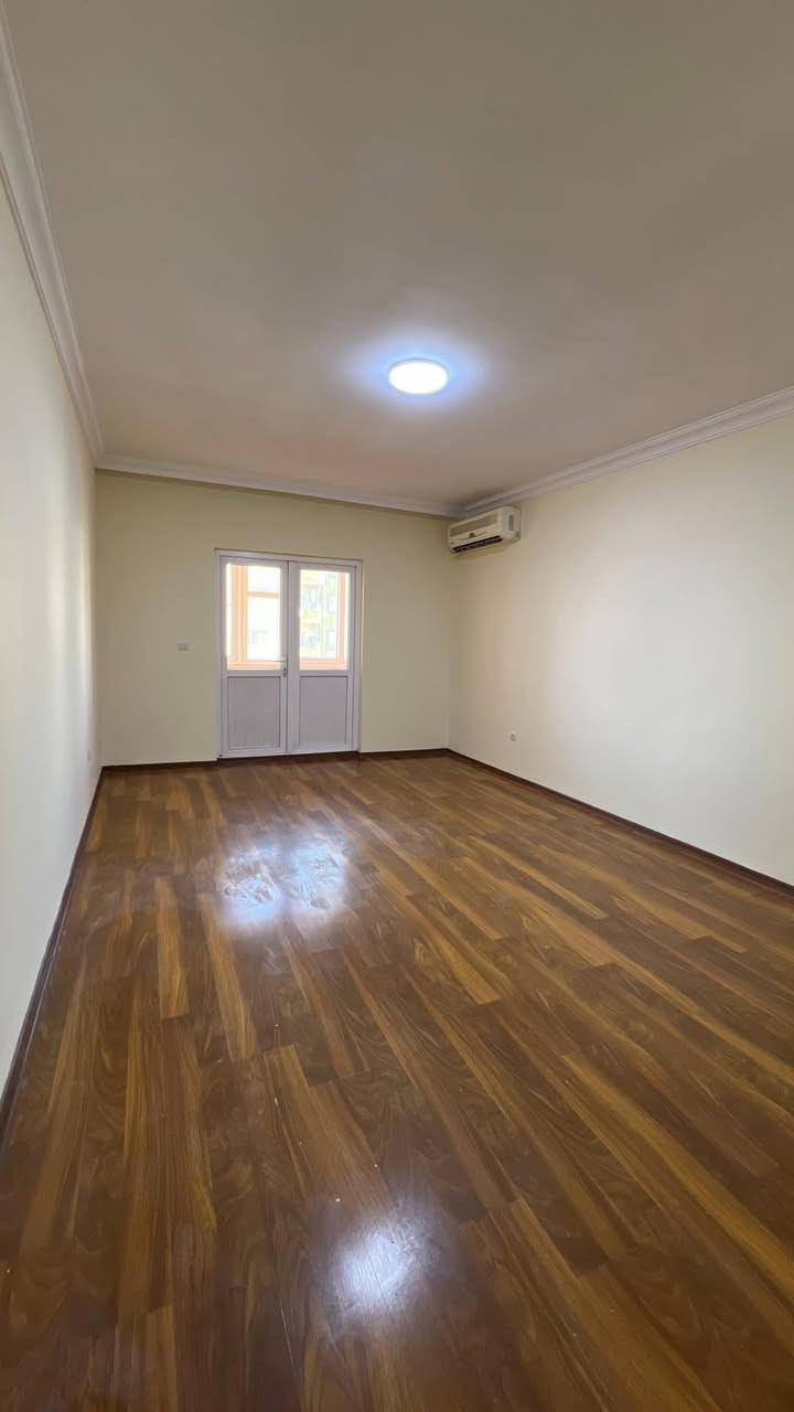 شقة مع للبيع في افروستي
نوع الشقة B29
طابق 9
مساحة 186
ارقام الهواتف
***********
‏Whatsappe/Vibe
