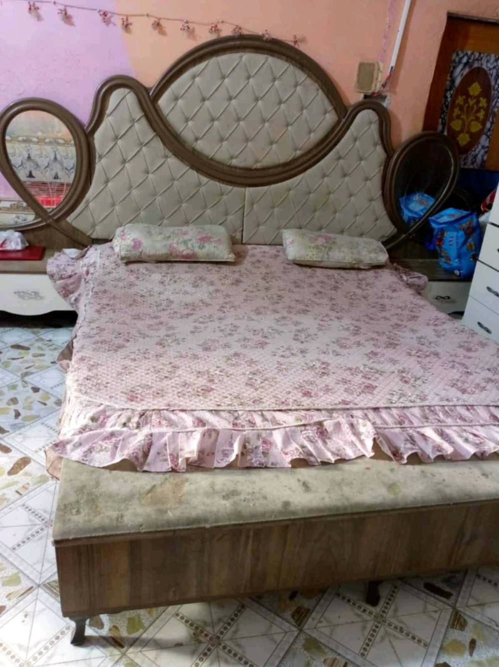 البصره 
غرفه نوم مابيها ضرر