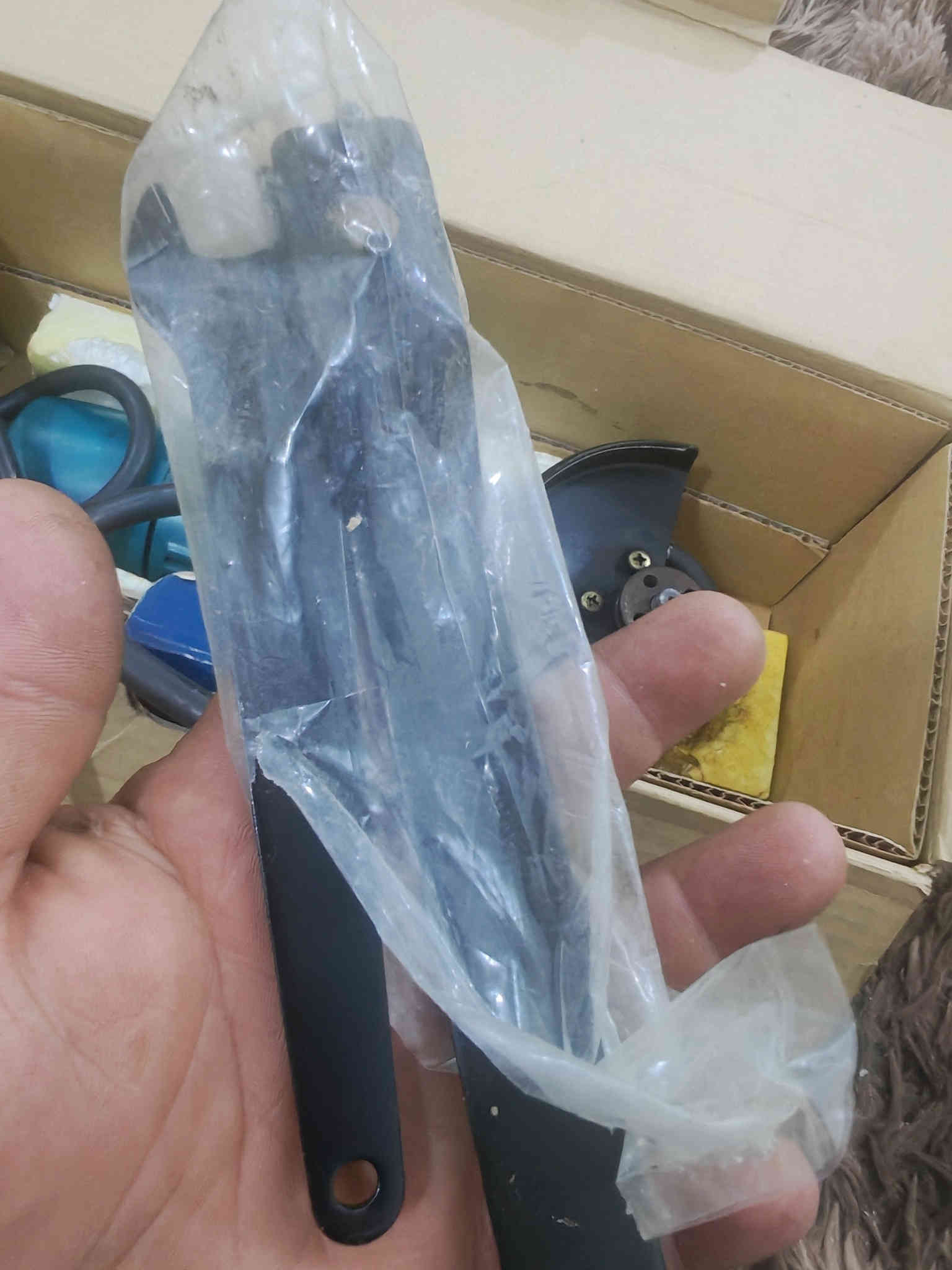 السلام عليكم ورحمة الله وبركاته كوسره ماكته  ياباني مؤسسة  جديده  السعر 85 ألف   يوجد توصيل لجميع المحافظات  ***********
