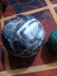 حجر • للبيع • خاص