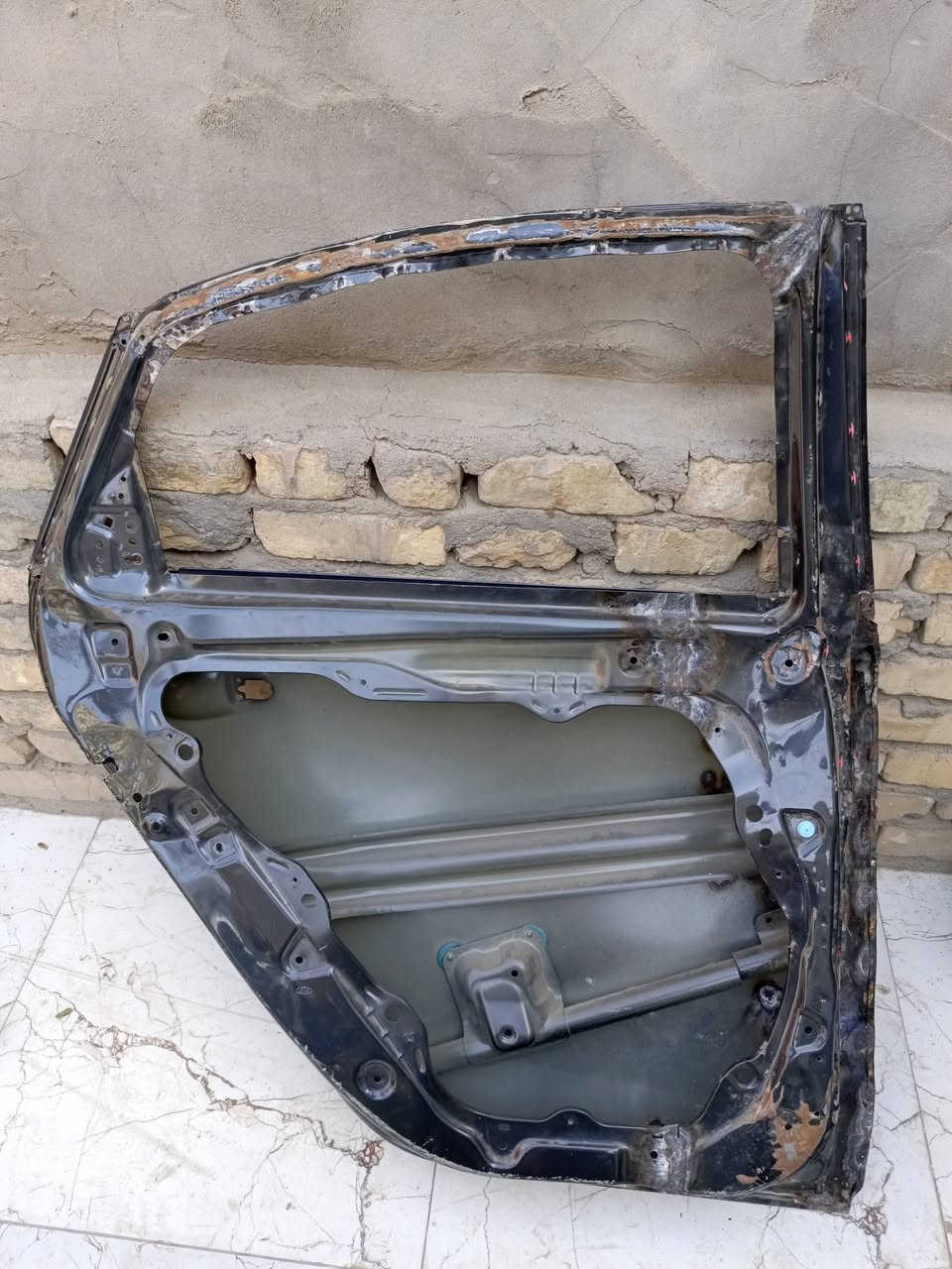 باب معمر فورتي  2024
السعر  250  الف  وبيه مجال قليل 

مكان الناصريه المركز 

ت  ***********
