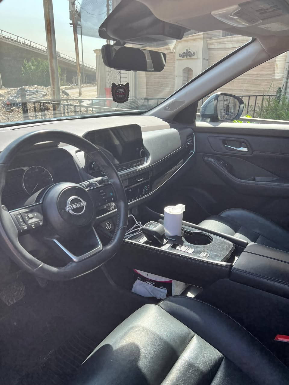 سلام عليكم نيسان روج 2023 سياره فول مواصفات لتخته فئه SL سياره مرقم بغداد باسمي تحويل ثاني يوم سياره حادثه بس بنيد صبغ وربع جاملغ صبغ بدون تبديل سياره تصليح درجة اولى على ايدي مو تجاري سياره كامله من كلشي كامرات رادرات خير من الله كلش جديده ونظيفه ماشيه 41 الف عنوان بغداد لسعر 190 ورقه وبيها مجال رقم الهاتف ***********
