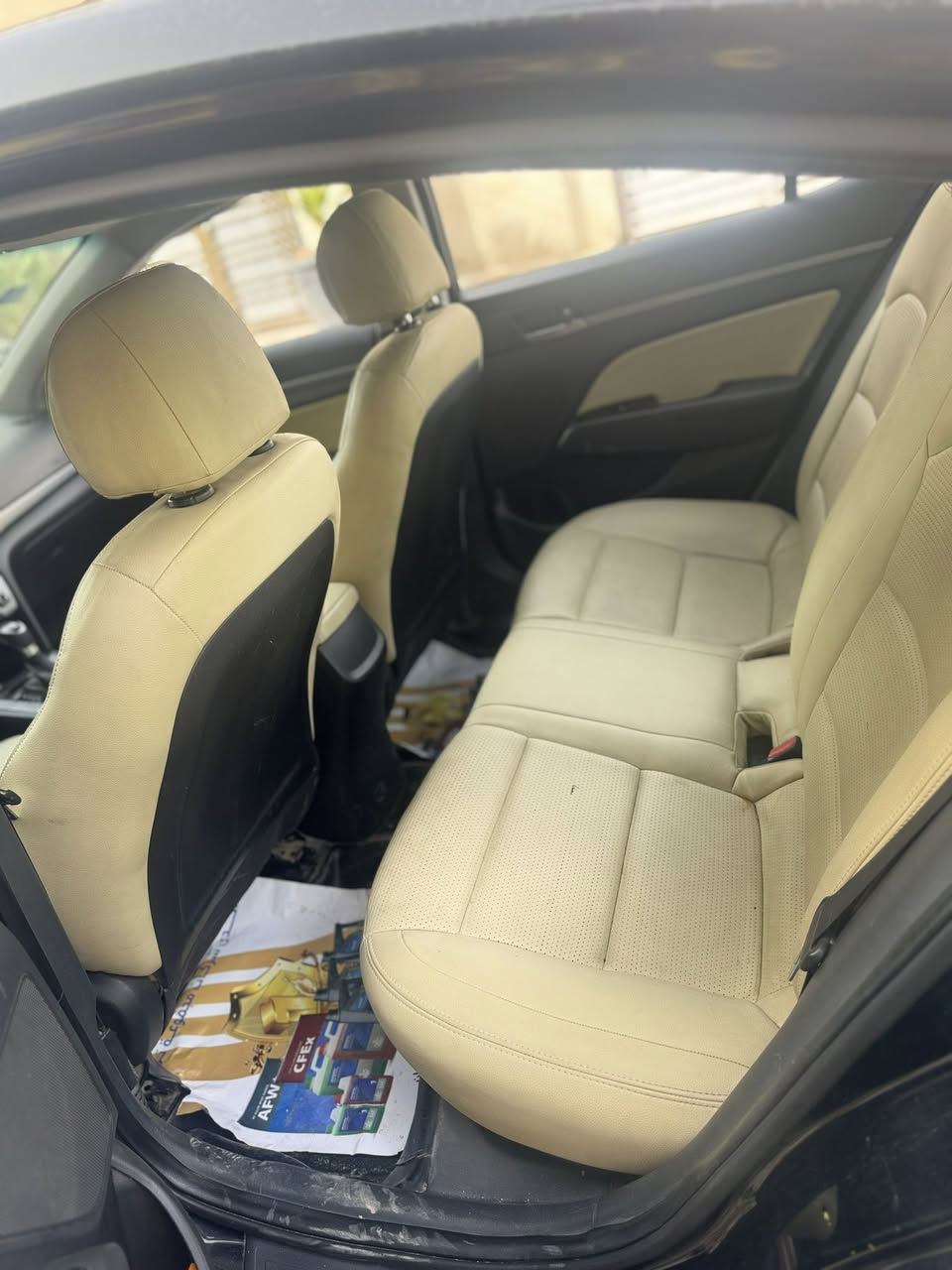 سلام عليكم النترا 18 وارد كوري بدون حادث بدون صبغ بدون ايرباك
محرك 1600 GDi للبيع فقط بدون مراوس سياره جديده بمعنى الكلمه السعر 115 $وبيه مجال حك الجيه ااسياره باسمي رقم انكليزي 
كلشي موضح بيه بلفديو اتصل واعيوني الك والي ميعجبه السعر يصلي ع نبي ***********
