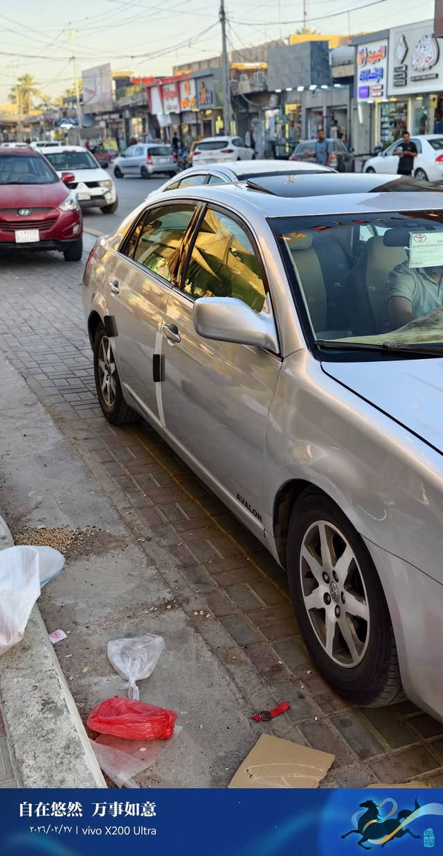 السلام عليكم افلون للبيع موديل 2007
سيارة جاهزة من كلشي كير محرك تبريد كله فوول صدر جديد..
ترايك لموسكو.. 
مصبوغه عام جمالية فقط فقط..
مكانها كربلاء..
السعر 105  وبيها مجال للطيبين..
للاستفسار ع هذا الرقم ***********
