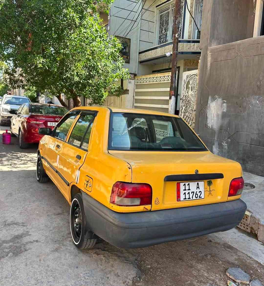 السلام عليكم سايبة
مديل 2015 مكينه وكير نضاف

سياره رقم بغداد نكليزي  بسمي سنويه 2031

تبريد جديد سياره تخم تاير خط ابيض جديد   

دوشمة جديده السعر 28 بيه مجال بصيط 

‭***********‬

المكان بغداد الكاضمية جكوك ‭
