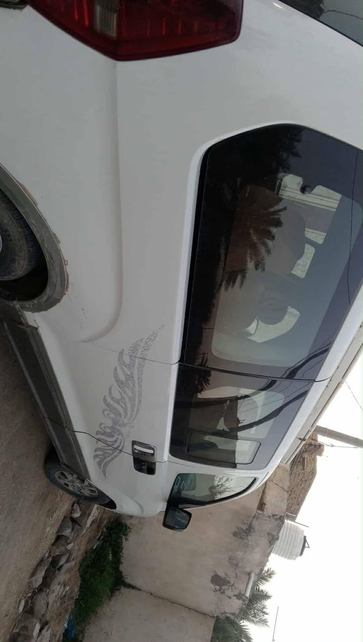 سلام عليكم
ستاراكس2009 مفتوح رقم الاماني مشروع وطني
مكفولة من الضربه القويه ولعيب الشرعي والتبديل سياره جاهزه من كلشي 
السعر 130,,وبيه مجال مكان الشطره 
*********** حيدر شريف
