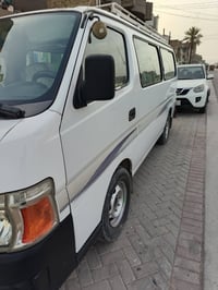 نيسان يورفان للبيع 2010 جير محرك اكسل كفاله مكينه لا تنقيص لا تبخير تب...