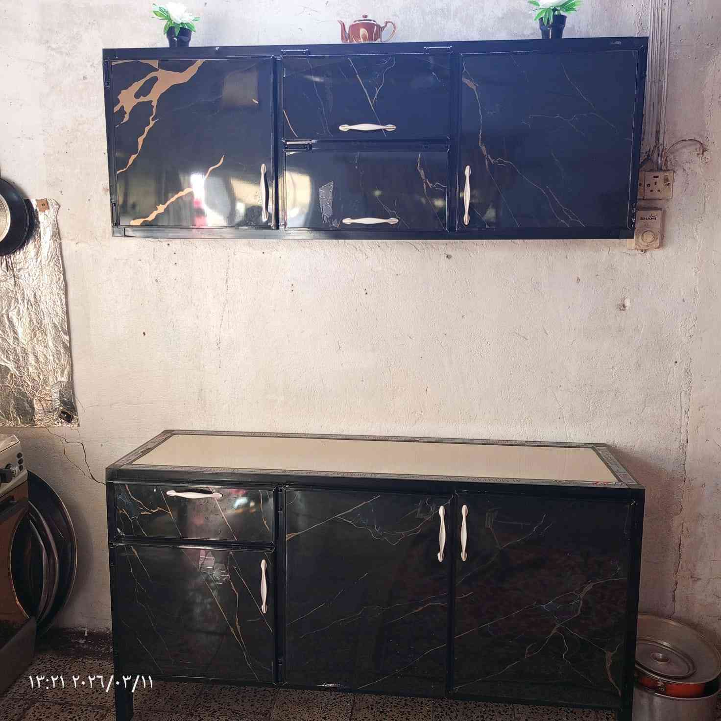 اللهم صلِّ على محمد وآل محمد
للبيع كاونتر 3قطع سنك مرمر السعر 300 المكان بغداد الغزاليه الهاتف ***********
