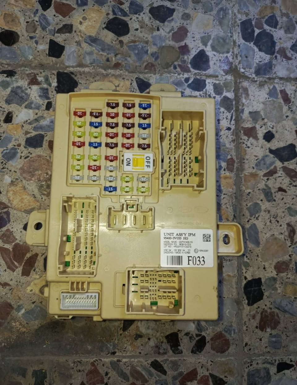 اغراض ازيرا جوه السوك قيم باليرضي الله


**إذا كنت صاحب هذا الإعلان وتريد حذفه لأي سبب، رجاءا أرسل رسالة إلى الدعم الفني**