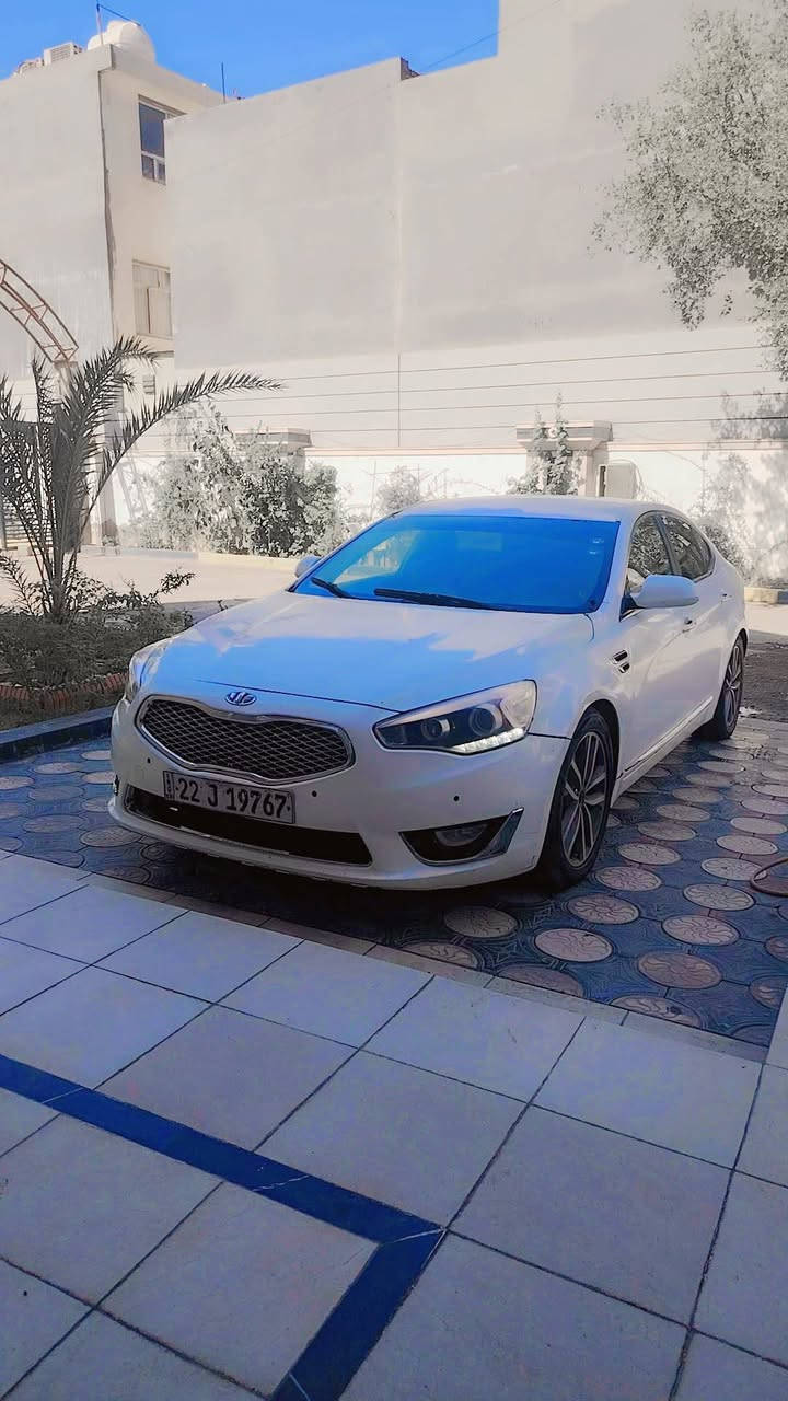 مراوس فقط بمكسيما ٢٠١٧ فوك
كيا كادنزه ٢٠١٢ خليجي قطعتين صبغ فقط سياره نضيفه جدا للاستفسار ***********
