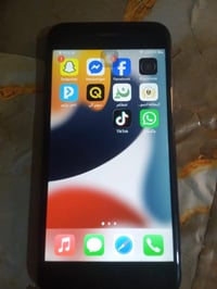 ايفون 7 • ١٢٨ • بطارية ١٠٠