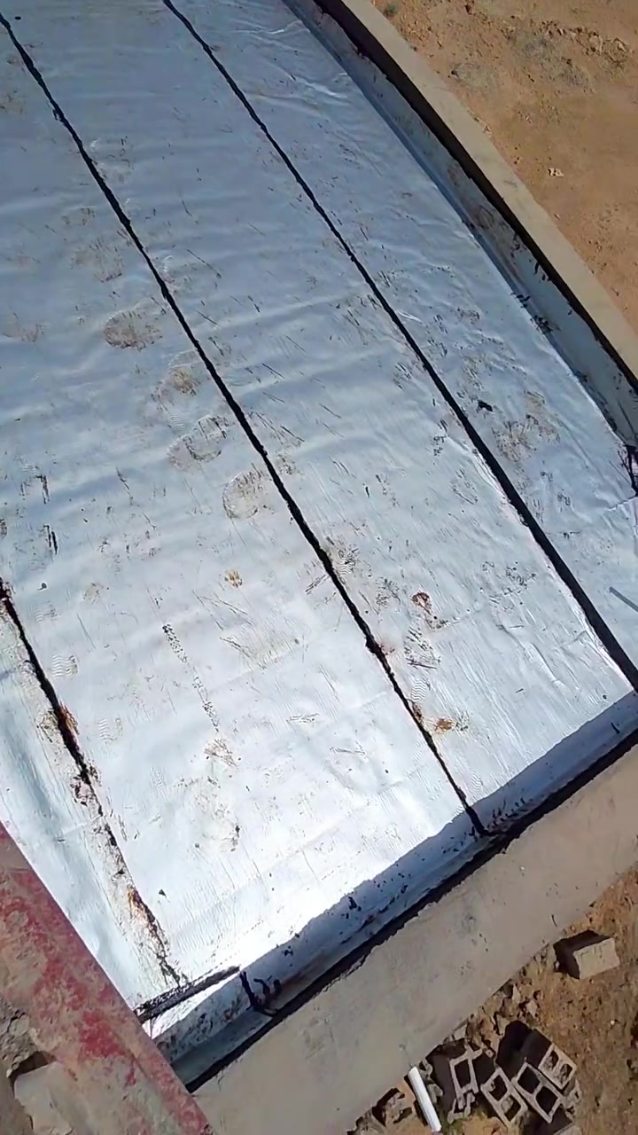 اهالي السماوة الكرام
قبل السعر ركز عل مادة و العمل المضبوط
لان اهمشي بلبيت هو السطح 
ويانا لا تخاف عل سطحك شغل نضيف مادة زينه اسعار تنافسيه كوادر مضبوطه وتخاف الله
راسلنا واتساب او اتصل ***********
 وين ما كنت نجيك
 #السماوة #الرميثه #الهلال #الخضر #الوركاء #المجد #السوير #الكرامه
