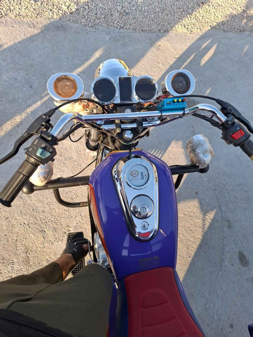 سلام وعليكم هاي ستوته البيع صارلها ٢٠ يوم لامن طلعتها من الوكيل وبس مره وحده مبدل دهن الي يريدها بي خير ويدلل والما يريد يشتري لا يتعبني ***********
