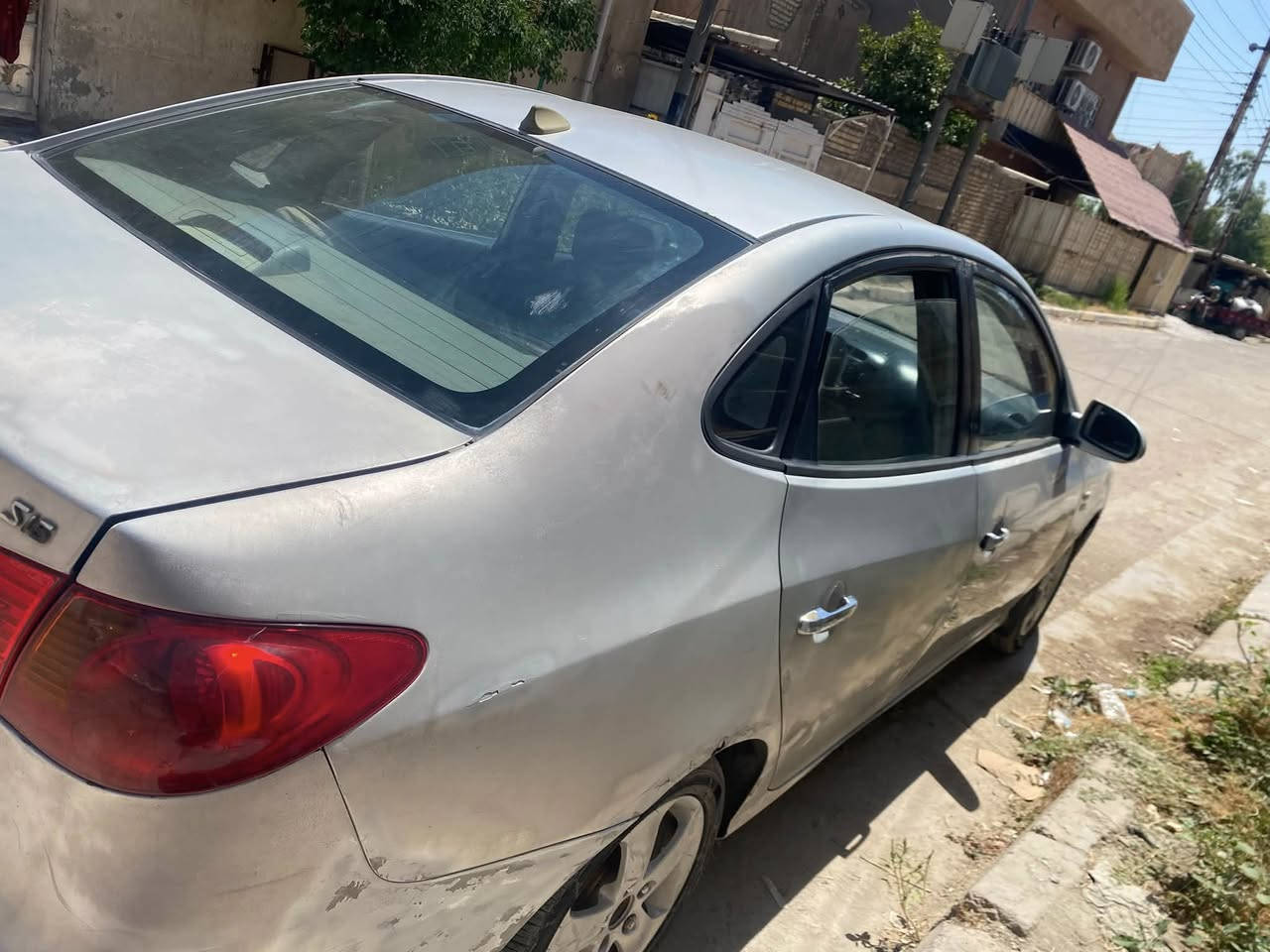موديل 2007 خليجي  محرك 1600 دوش دكشن عالي بيها 4 قطع صبغ وبيها جراد موضح محرك كير كفاله بجم بلادي تبريد ثلج  السعر 69 عنوان بغداد الكرخ للاستفسار ع ‏‪***********‬‏
