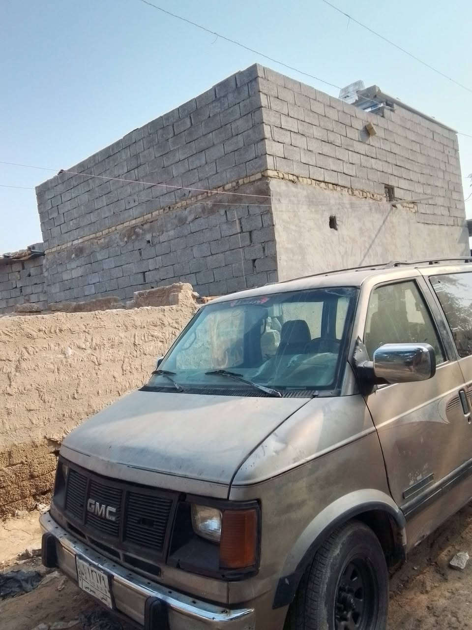 جمسي سفاري رقم مثنى صاحب السيارة يريد مداور ***********
