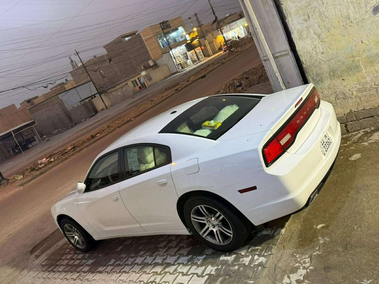 السلام عليكم جارجر ٢٠١٤فورويل شاشة كبيره كير طياره السعر ١٤٥ للإستفسار الاتصال, ***********
