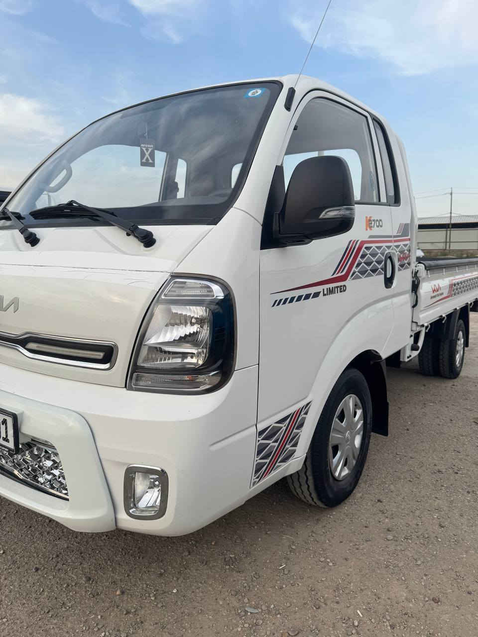 سلام عليكم كيه للبيع موديل 2022فول سياره جاهزه تحويل ثاني يوم مكفوله محرك مامفتوح 2700 السعر 142بيه مجال بصيط مامتواجد على الفيس بغداد مدينة ألصدر الهاتف ***********
