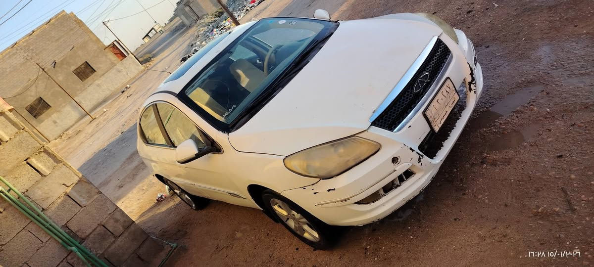 السعر ٣٦ ورقه  
شيري اي ثري ٢٠١٣ رقم بصره  سنويه منتهيه السياره كولها ع الابلاد مكينه كير  بلاد حداده ٧٠ ب الميه  تخم تاير جيد
البدي شوفت عينكم  السياره حلوه عوزها شوي ترتيب  السري يتصل ويدلل مو شراي ويخاف يشتري وكلبه يلعب لا يخابرني رجأن. ***********     كذالك راعيها يريد تحويل جزاكم الله خير الجزاء
