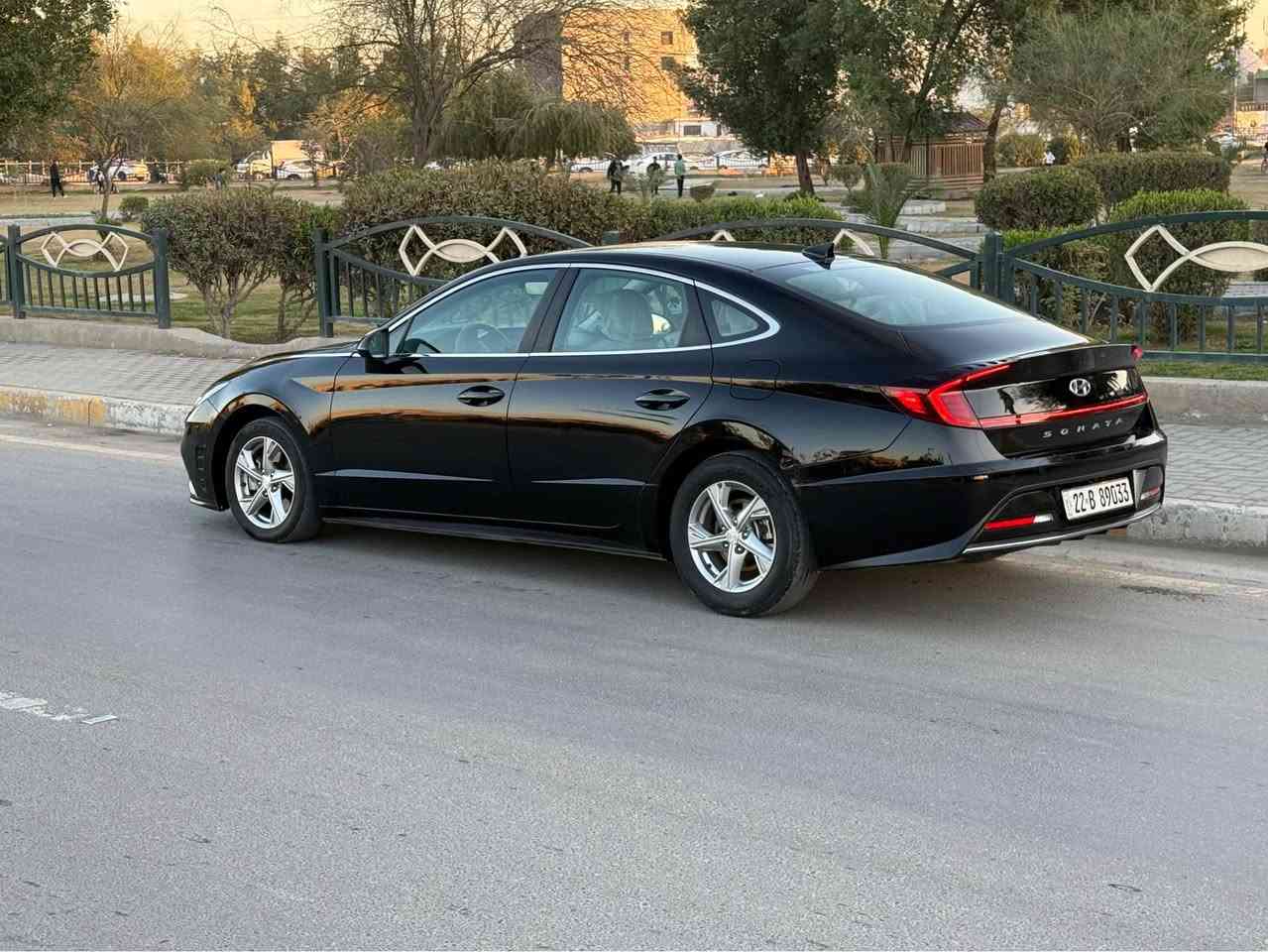 يا الله 
***********
السعر. / 145 $ وبيه مجال قليل 
سوناتا 2021 سيارة كلش نظيفة
ربع البند صبغ بارد شبر بالجاملغ الخلفي 
لغد شاصي تكم دواخل مكفولات شرط الفحص سونار وصور الحادث بالمنشور 

محرك 2500 المرغوب جبير

شاشة كامرا حساس
اوتو هولد 
تحكمات ستيرن 
رادار  
تحديد مسار 
هاندبريك بصمه 
3 انظمه قيادة
باقي المواصفات معروفه
صور الحادث وسونار وكل تفاصيل بالمنشور
مكان سيارة بغداد 📍
السعر ١٤٥$
*********** بغداد, العراق
