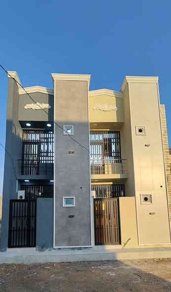 منطقة سكنية تتوفر فيها جميع الخدمات 

يتكون البيت من 2 غرف و حمامات داخليه وخارجيه واستقبال وصاله ومنور ومطبخ وبيتونه 🥰

طابو زراعي قرار محكمه سند 25 ملك صرف 

السعر ب 110 وبي مجال أن شاء الله شي بسيط 🥰 

للأتصال او واتساب 

***********

***********
