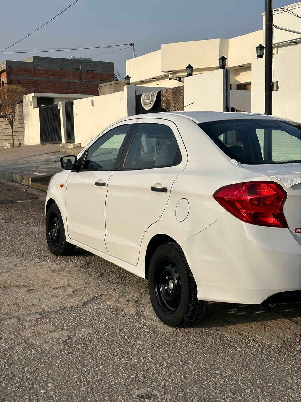 فۆرد فیگۆ 2017 خەلیجی سفری شەریکەی قاسد گێر تۆماتیک گێر سپۆرت مەکینە 4 پستۆن گێر و مەکینە بەشەرت سەنەوی 2030 نیو چەمەلخ بۆیاخ بیناو تۆزیک سەردی هەیە *********** كركوك, العراق
