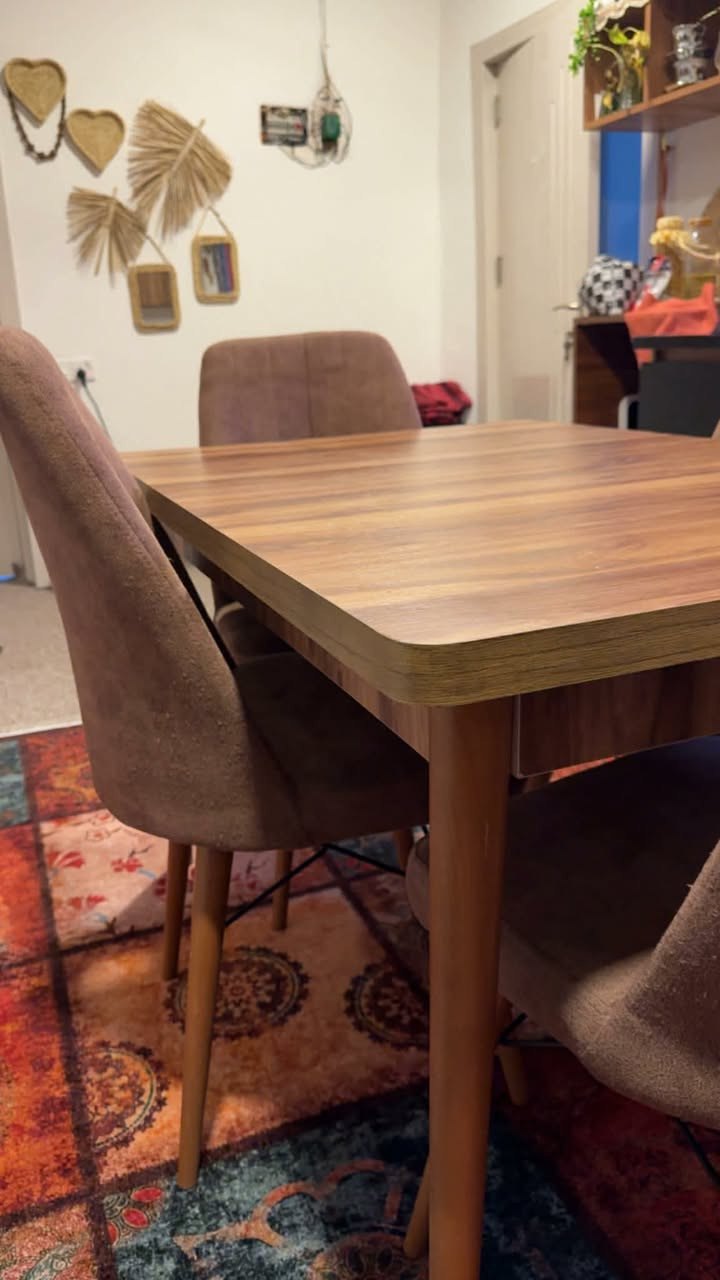 مێزوکورسی  نان خواردن چوارنەفەری بێکێشەیە ١٥٠ھەزار تاقم میوان ٨ نەفەری تازەوپاکە ٣٥٠ ھەزار
 سلێمانی


**إذا كنت صاحب هذا الإعلان وتريد حذفه لأي سبب، رجاءا أرسل رسالة إلى الدعم الفني**