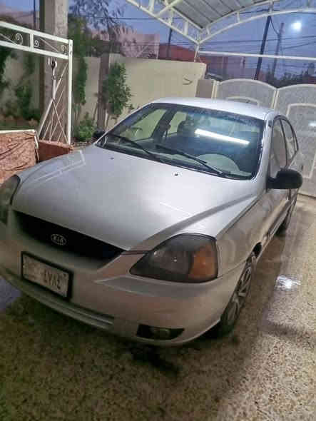 سياره كي ريو ٢٠٠٥ فول نضافه كير  شرط اوتو محرك بي بداية نفخ تبريد ثلج دواخل مراتبه تواير جدد سياره مرتبا رقم صدامي سعر ٤٥ بيها مجال للطيبين رقم الهاتف  ***********
