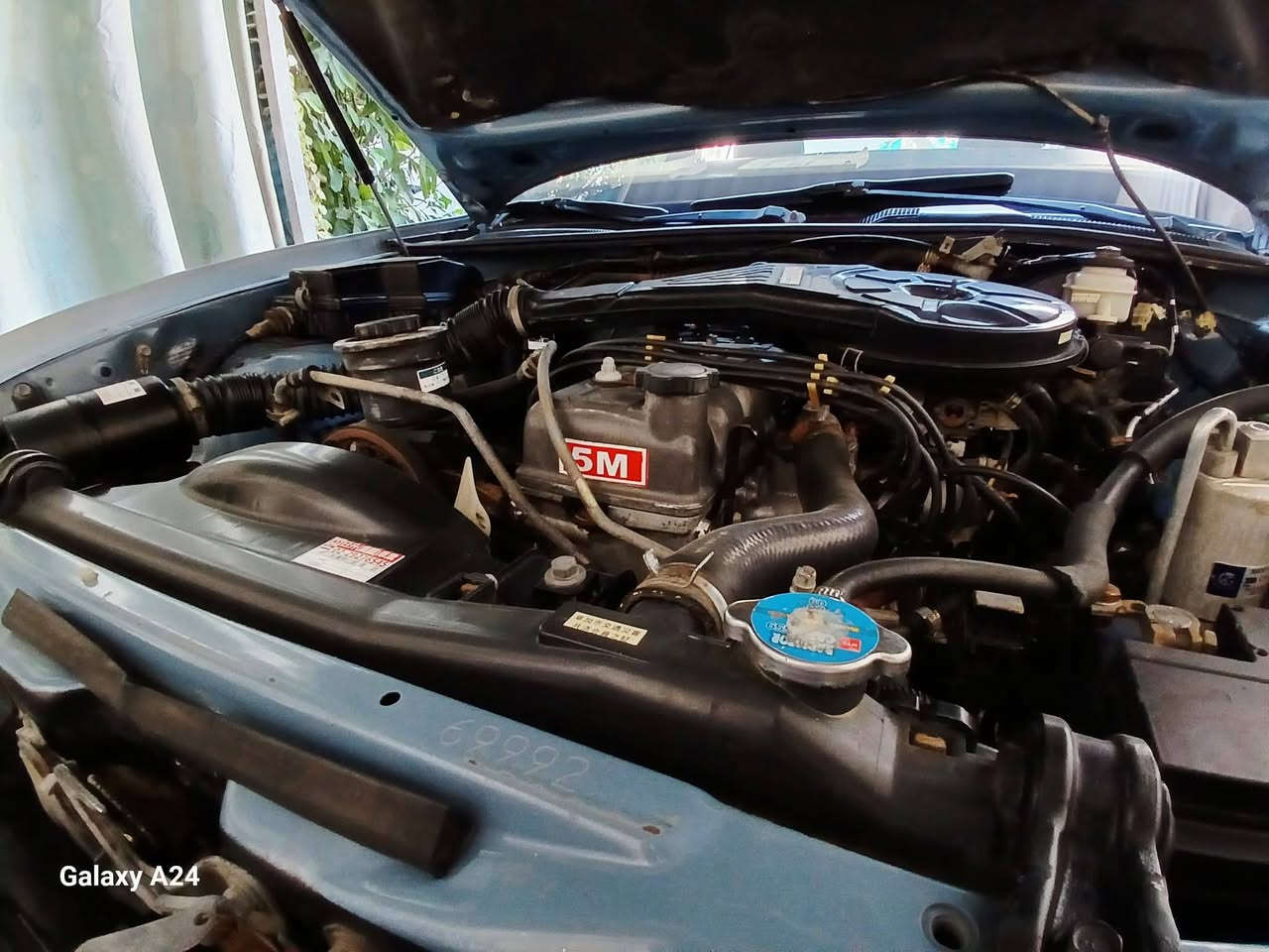 هاي حبايبي هاي سياره سوبر جديد يدور جديد موديل ١٩٨٨ بسمي كله على شركه ماشيه ١٢٢  لحد يسهني على نقص كله شتغل كله على وضع وكاله  عنوان بغداد هاتف ***********
