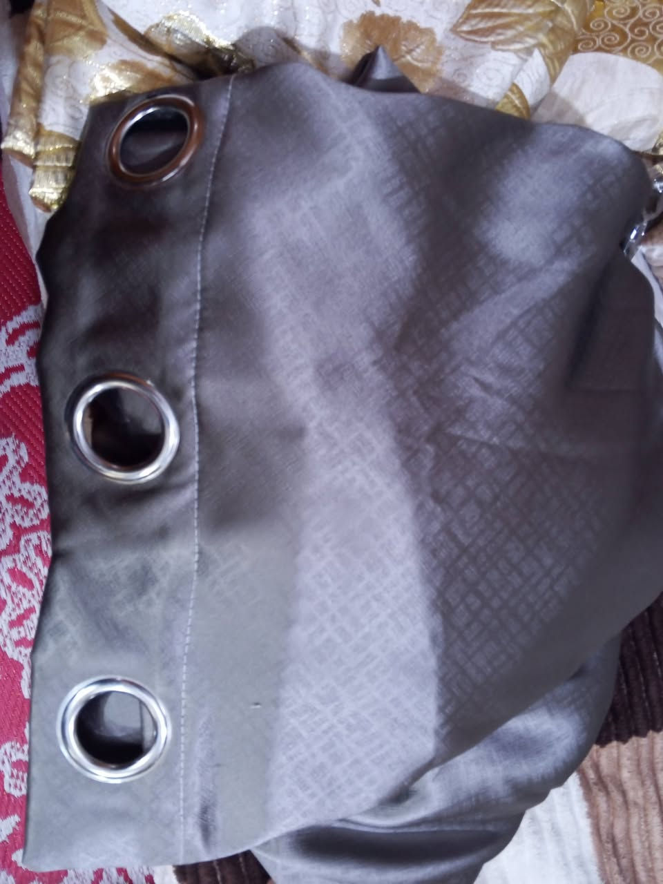 متوفر اغراض منزليه الشراي يتفضل خاص ناصريه مركز  واكو براد مامصورته يشتغل ويفصل ومايبرد بسعر مناسب


**إذا كنت صاحب هذا الإعلان وتريد حذفه لأي سبب، رجاءا أرسل رسالة إلى الدعم الفني**