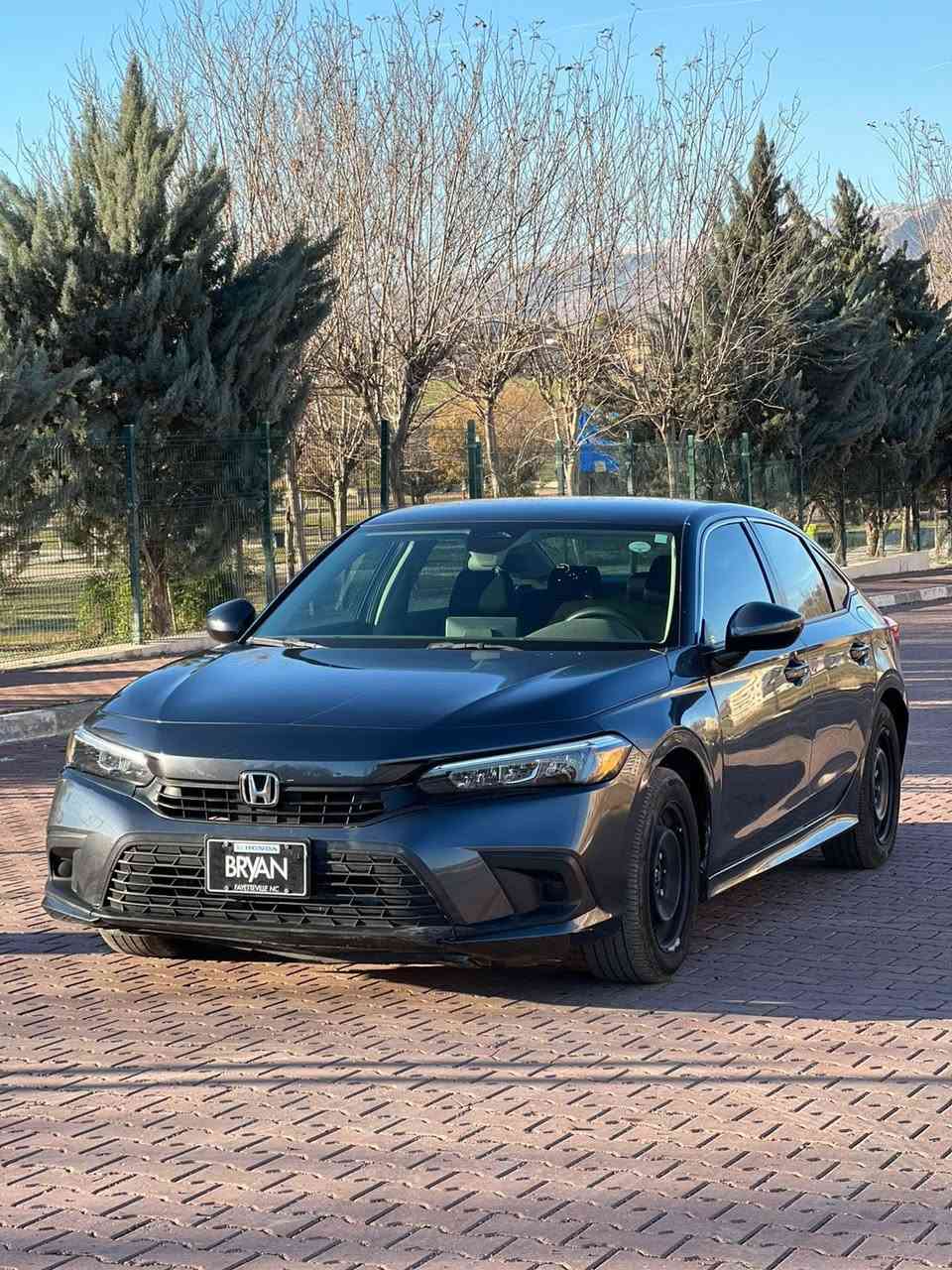 هوندا سيفيك 2023 LX 
السعر ١٣٣$ومجال
ضرر شبر جملغ و بابين صبغ بدون داخلي بدون ايرباك بجم كپض 
شرط تترقيم شمالي 
محرك 2.0L v4
بضمه 
تشغيل عند بعد
شاشه 
كاميره
حساس
تحديد سرعة
تحكم سكان 
مكان سيارة عقره 
اتضل واتساب ***********☎️
