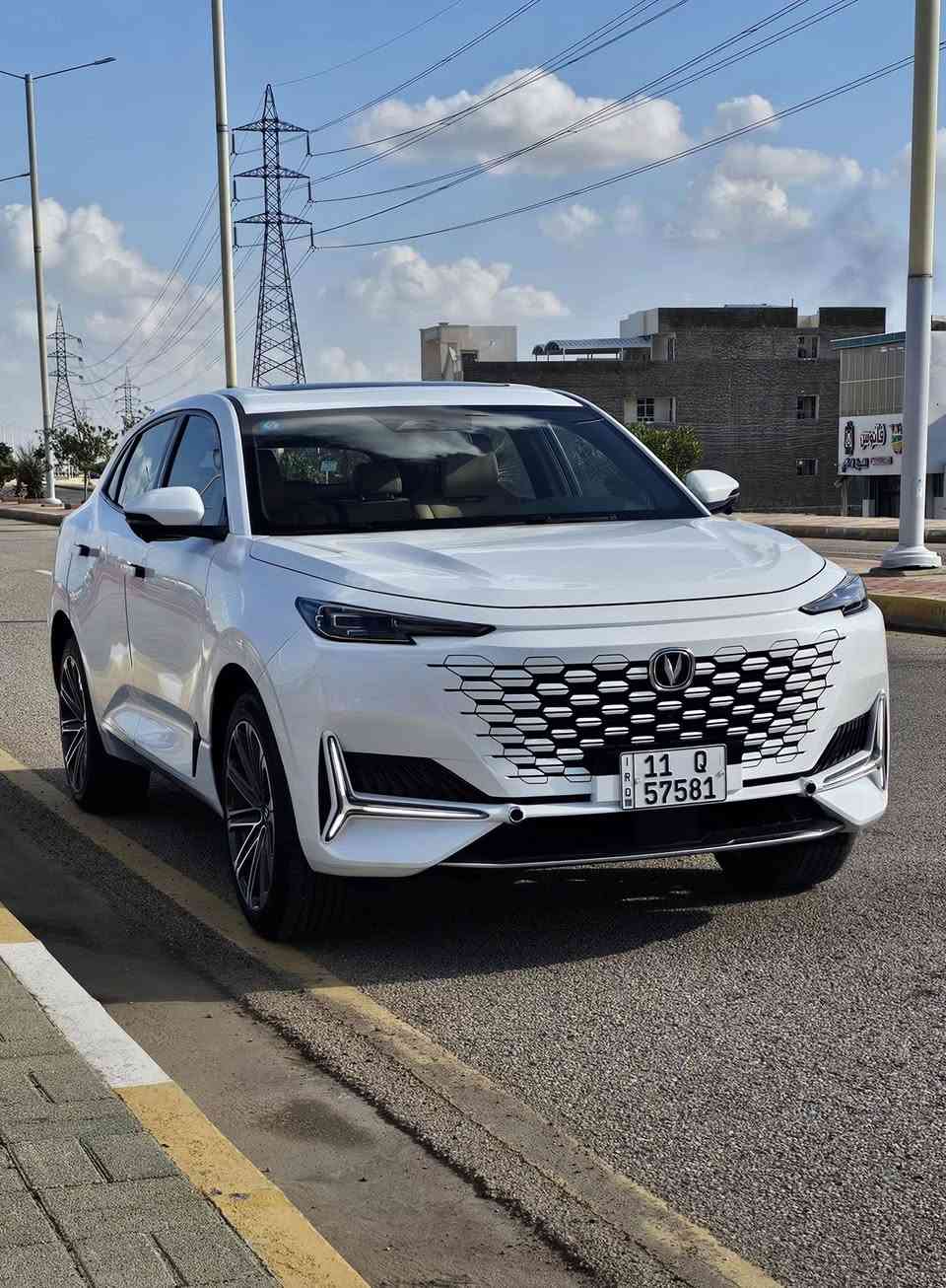 🔰 شانجان يوني كي 2025 🔰
‏Changan Uni k 2025 

✨ ضمان البخيت 

⚠️  ⁠البيع وكالة

المواصفات والملاحظات
• لون ابيض 
• مكفولة من الضربه والصبغ 
• مرقم بغداد 
• تسجيل DVR اثناء القيادة 
• ماشية 18 كم
• حجم المحرك 2.0L Turbo
• مرتبط بناقل حركة أوتو 8 نمر
• يبلغ عزم الدوران 390 نيوتن / متر 
• بقوة 233 حصان 
• مفتاح التشغيل بصمة 
• تشغيل عن بعد 
• بانوراما
• ⁠ فتح الصندوق كهرباء 
• دفع رباعي AWD 

• عداد المسافه 39 ألف 
☎️ الأتصال فقط
***********

📍مكان السيارة / الأنـبار

‏‎🔴 السـعر   34 مليـون وبيه مجال 

———
#بيع_سيارتك
