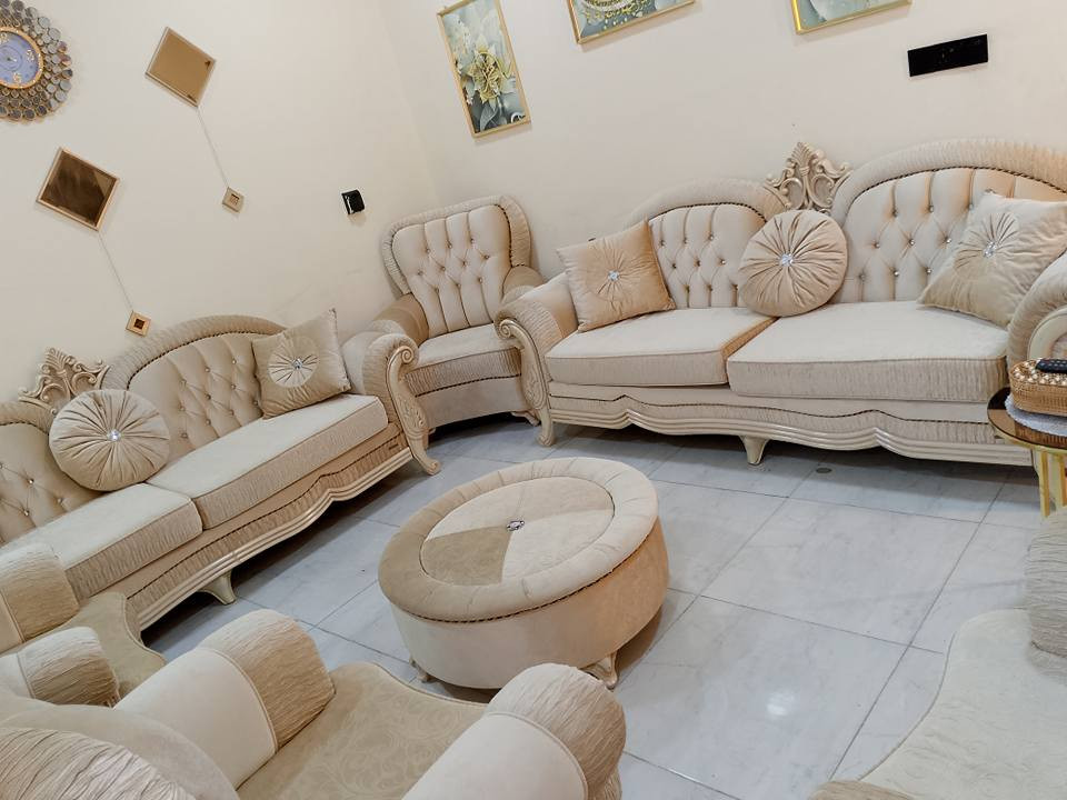 بسم الله الرحمن الرحيم يالله يارزاق اللهم ارزقني رزقا واسعا تخم ملكي اخو جديد ومجمده 12قدم مستعمل شهر وغساله مستعمل قليل 12قدم غرفه نوم اخو جديد ويه دوشك شراي يدخل خاص اويتصل 🌹 *********** كركوك, العراق
