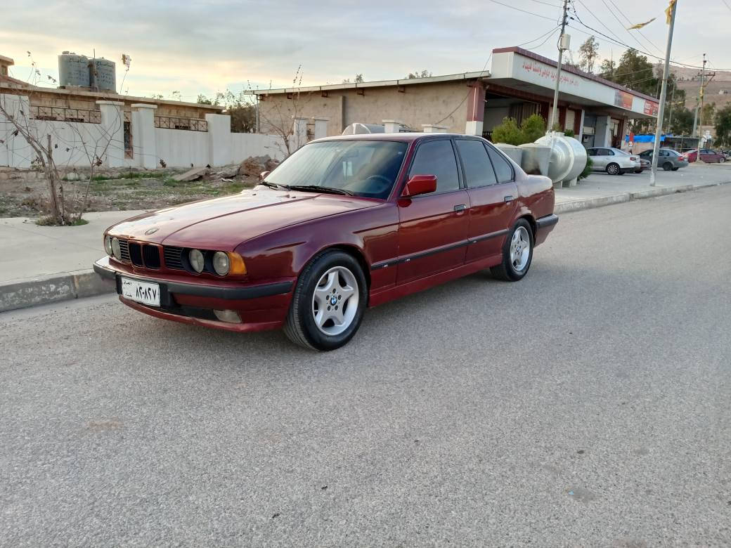 BMW 1992 ئارم پلاستیک هەولێر 525 تۆماتیک بیلاد دوو جام کارەبای ABS ٤تایەو ویلی تازە پەمە بۆجوانی گێرومەکینەو ئارمو ئەوەلیات و توندو تۆڵی موسو براوە هەموی بەشەرت لەکۆیەم ژم *********** كويسينجاك, أربيل
