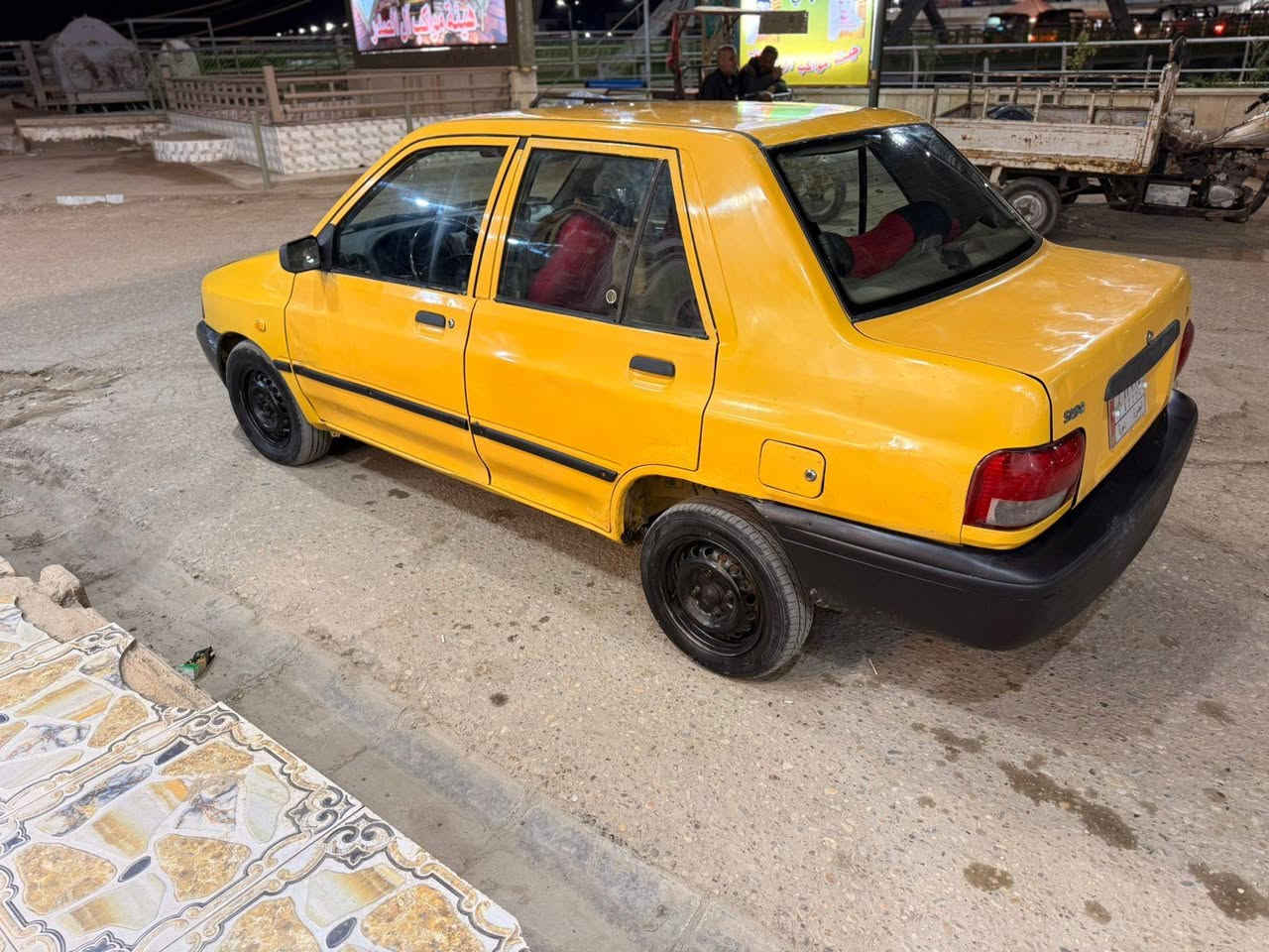 سلام عليكم سيارة سايبه  البيع مديل 2016مكينه وكير مكفولات  مكفوه من ضربه وصبغ كهربايات كله شغاله تخم تاير حداد جديد سياره حلوه جاهز من كلشي تحويل ايمته مايعجبك سعر23مكاني العماره ميسان هذ رقمي***********
