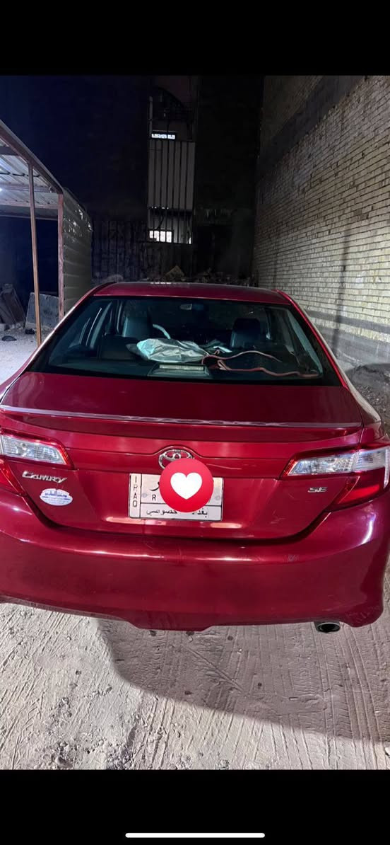 السلام عليكم.
كامري موديل ١٢
وارد أمريكي 
ضرر جاملغ ايمن فقط 
مواصفات se
ماشيه ١٢٧
رقم بغداد 
العنوان بغداد الدوره 
للبيع او امراوس 
***********
