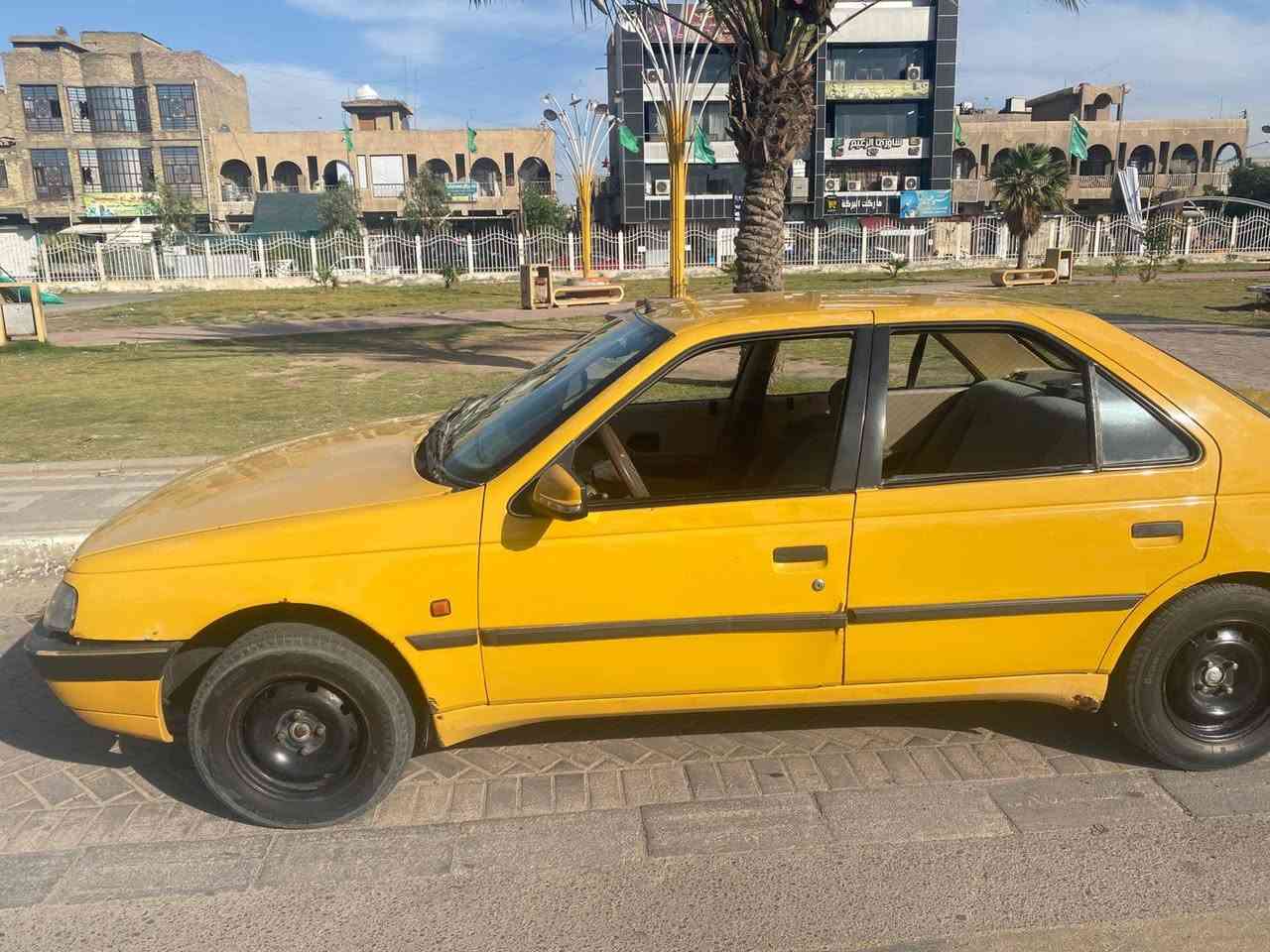 السلام عليكم سيارة بيجو جيلكس الفين وعشرة سيارة كير ومكينة خير من الله تخم تاير جديد حدادية وصدر جدد سيارة بية بل جاملغ المامي طكة شبر  وبية مشط مال ستيرن مكاني بغداد مدينة الصدر رقمي *********** سعر خمسة وعشرين وبية مجال قليل ومصفرة هية وغرامات تحويل مباشر رقمي بس واتساب فقط
