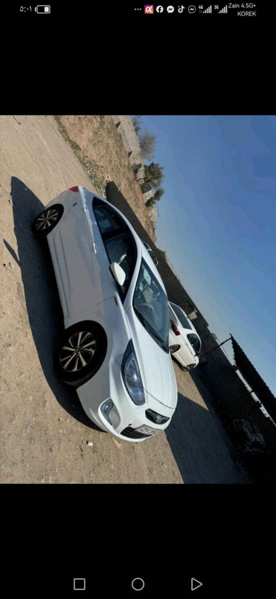 ئە کسێنت مۆدێل 2011گێڕعادی 6پارچه سبغ جە مپێکیش لە پشتە وە هە یە  ***********
85ورقە أربيل, العراق
