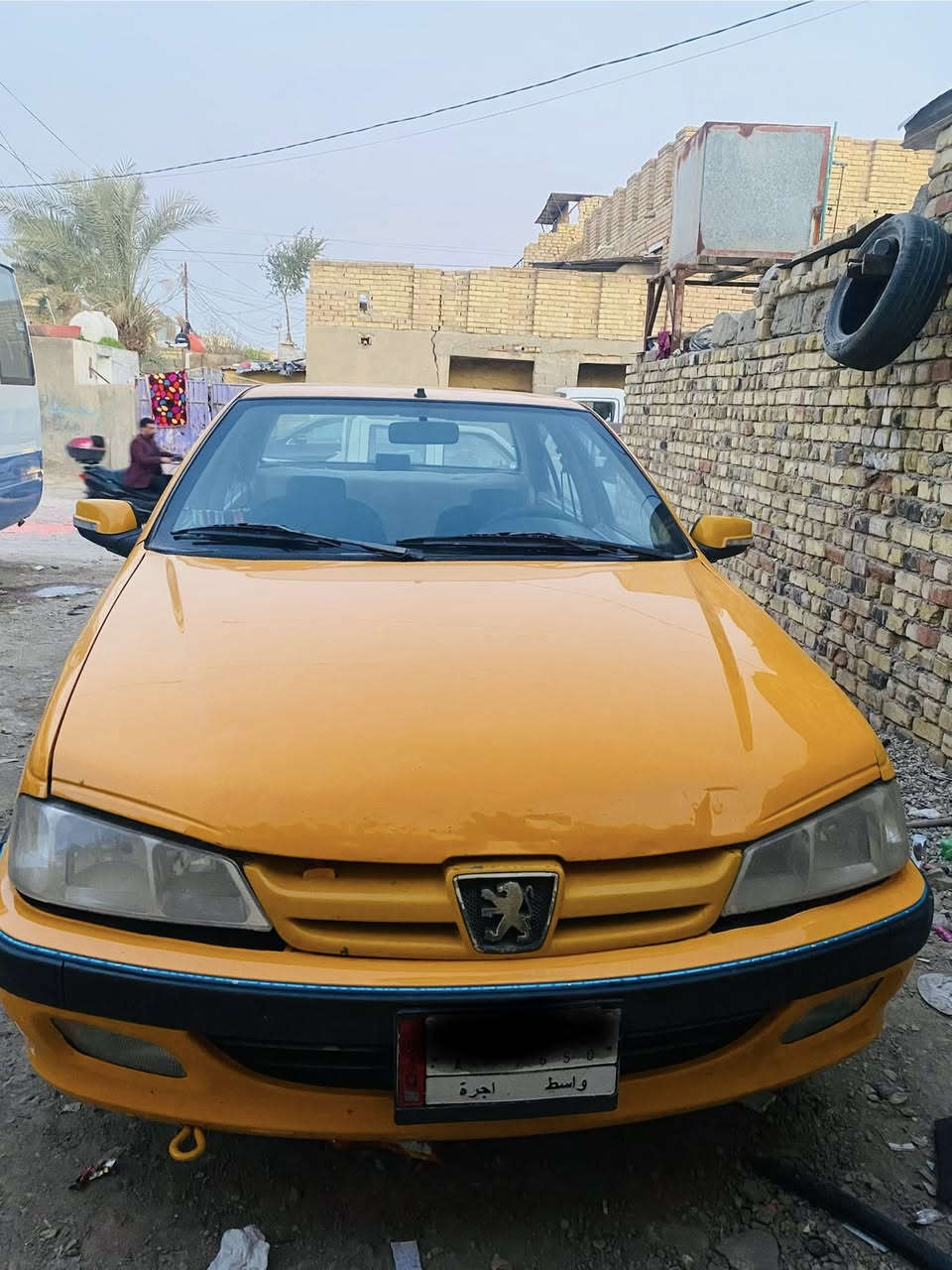 سلام عليكم 
بيجو بارص موديل 2020 داخله بسنه 2022
مكينه وكير مكفولات سياره كفاله من ضربه وتبديل وتعمير 
صدر جديد شاشه اندرويد
تحكم بلستيرن تحكم بلمرئ
تخم تاير 
كهربائيات كلها شغاله
سنويه ل٢٧. خط وبحث وغرامات مصفر 
سياره جهازه من كلشي 
السعر ٦٠ وبيها مجال 
استفسار اكثر الاتصال ع رقم 
***********
