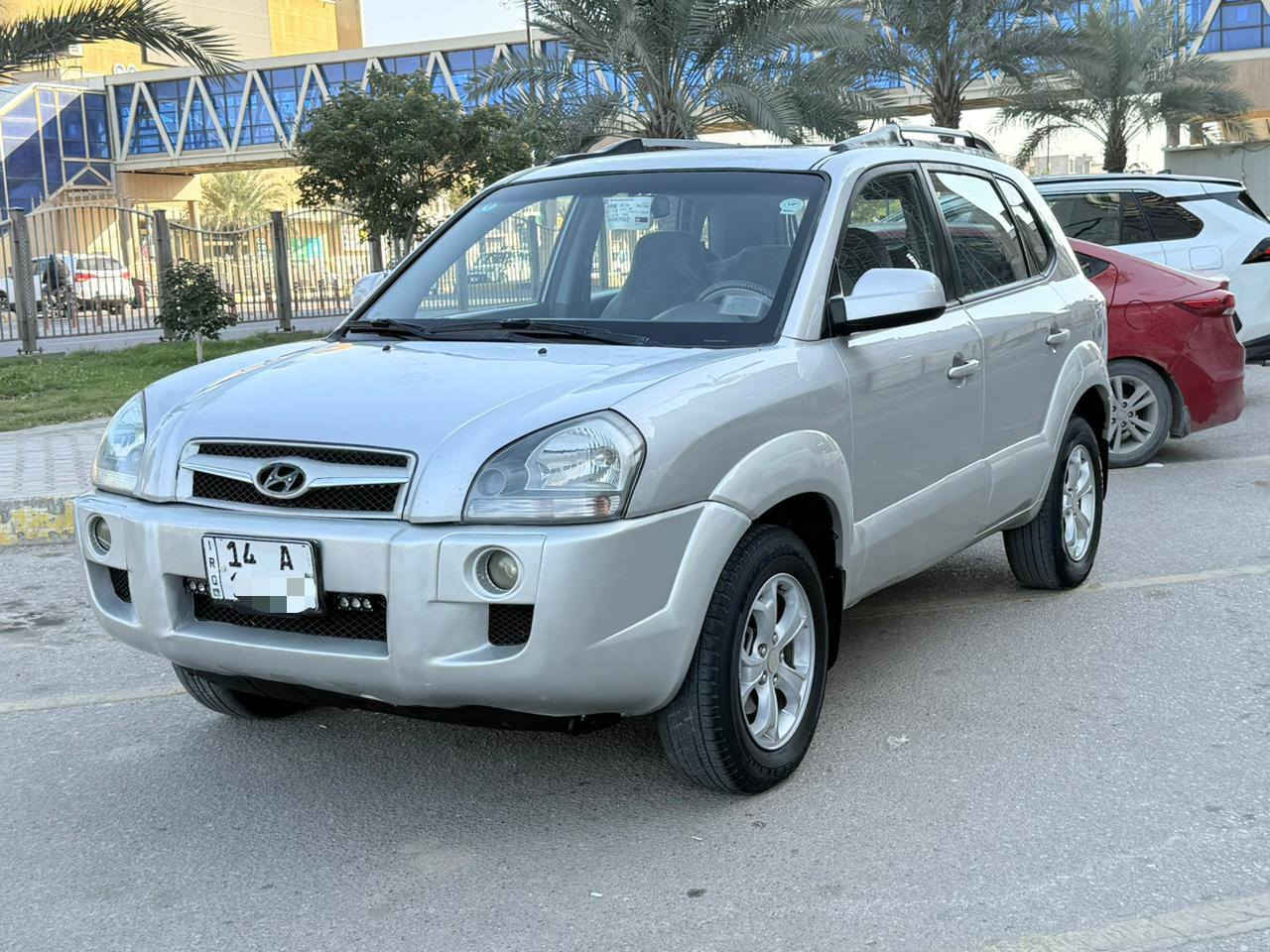 توسان 2009 خليجي السعر 108 كفاله عامه ضربه وصبغ وتبديل فول مواصفات 1/1 فتحه V6دوش فور ويل دبل گزوز شاشه كامره 5 ويل كب رقم الدولي هزه جديده سنويه 2030 تحويل مباشر السياره جاهزه محرك كير تبريد تدفئه تخم تاير كلها جاهزه مكان السياره كربلاء المقدسه لاستفسار ***********
